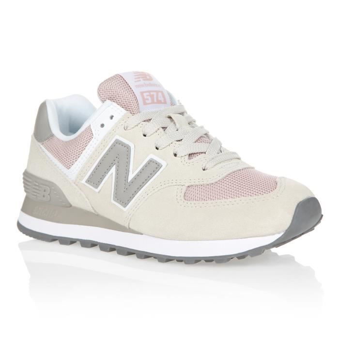fille nu balance