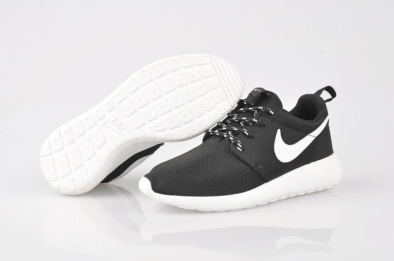 nike roshe run fr