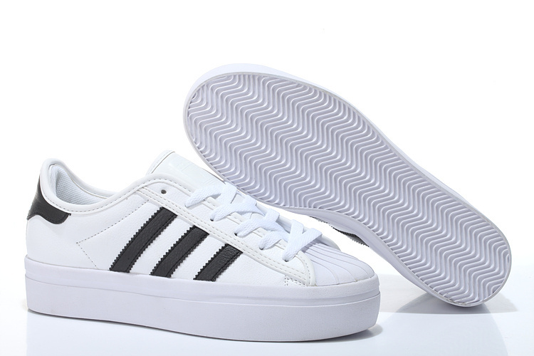 soldes adidas superstar 80s dlx femme 
